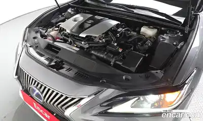 Lexus ES 2020 2.5 гидро в Москве № 168111, миниатюра 6