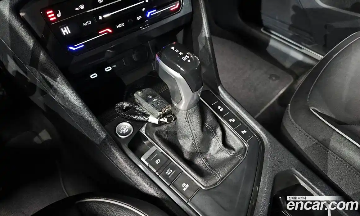 Volkswagen Tiguan 2022 2.0 гидро в Москве № 168662, фото 9