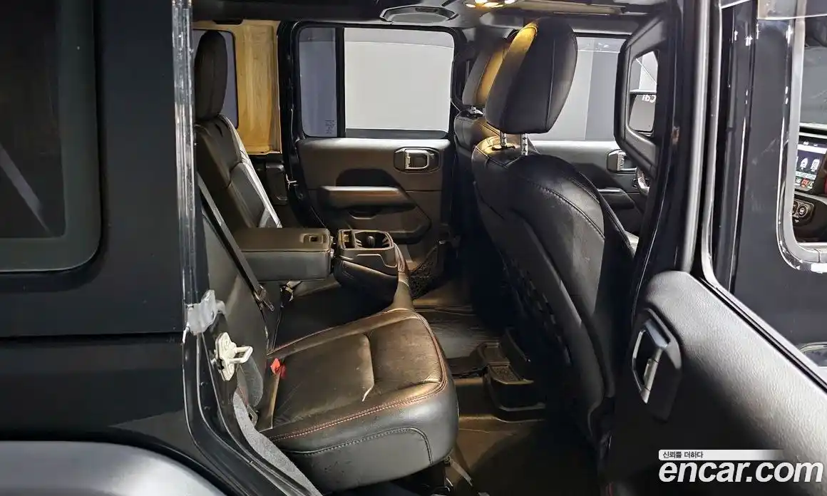 Jeep Wrangler 2019 2.0 гидро в Москве № 169849, фото 12