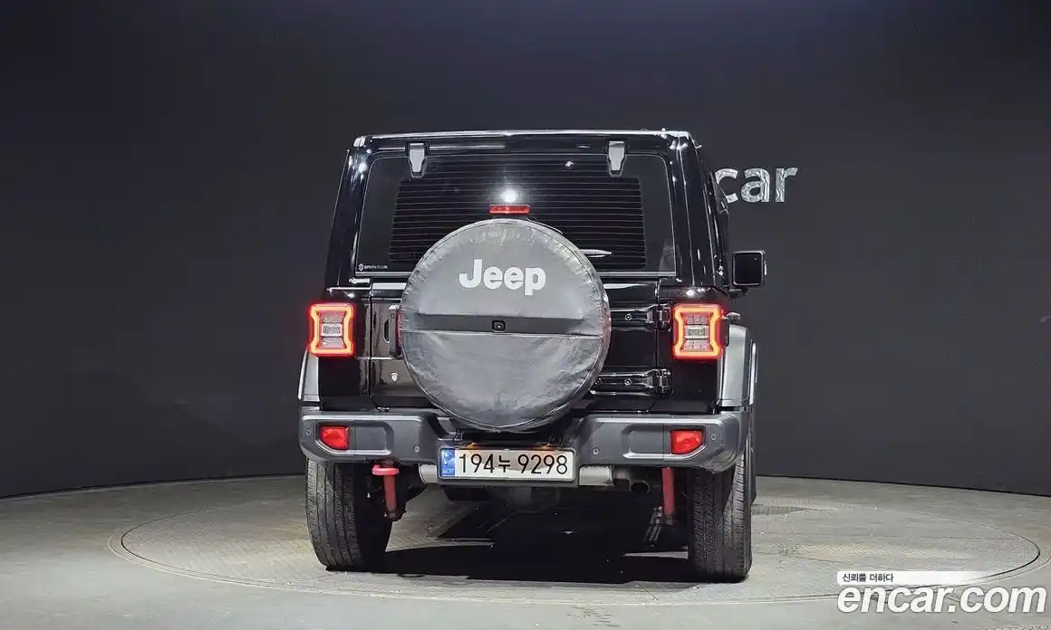 Jeep Wrangler 2019 2.0 гидро в Москве № 169849, фото 4
