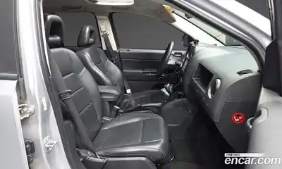 Jeep Compass 2009 2.4 гидро в Москве № 169895, миниатюра 11