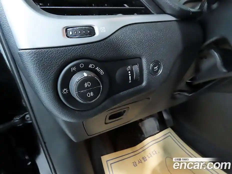 Jeep Cherokee 2017 2.2 гидро в Москве № 170100, фото 15