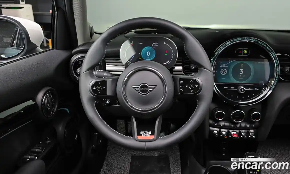 Mini Cooper 2023 2.0 гидро в Москве № 172229, фото 13