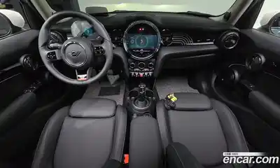 Mini Cooper 2023 2.0 гидро в Москве № 172229, миниатюра 7
