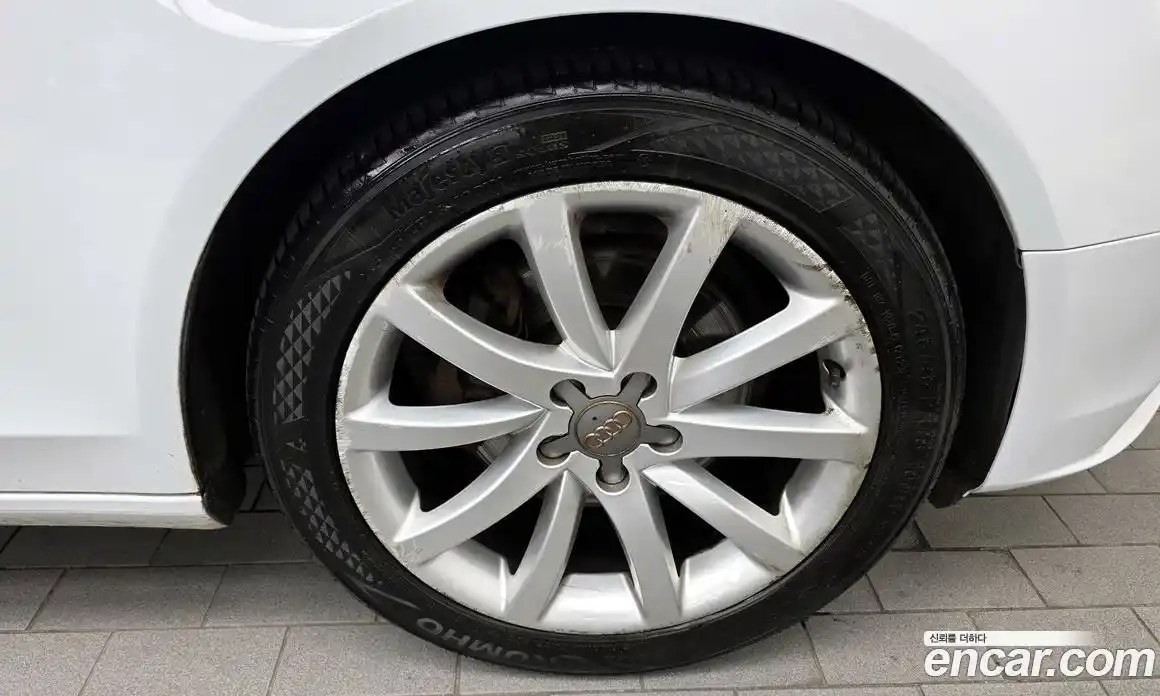 Audi A4 2015 2.0 гидро в Москве № 194038, фото 5