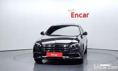 Mercedes-Benz E-Class 2021 2.0 гидро, миниатюра 3