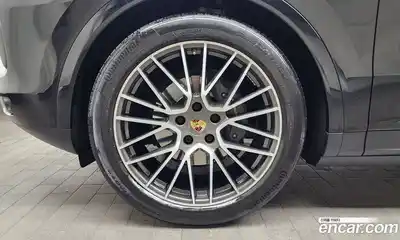 Porsche Cayenne 2023 3.0 гидро в Москве № 197180, миниатюра 5
