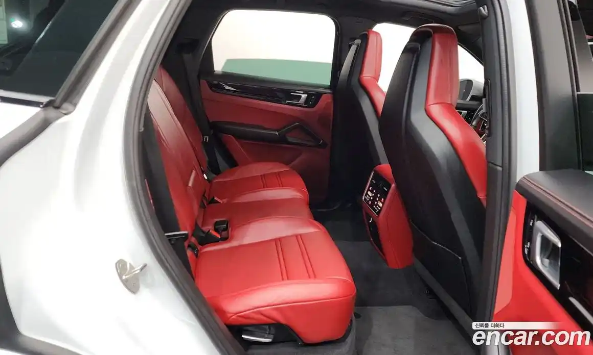 Porsche Cayenne 2021 3.0 гидро в Москве № 197262, фото 12