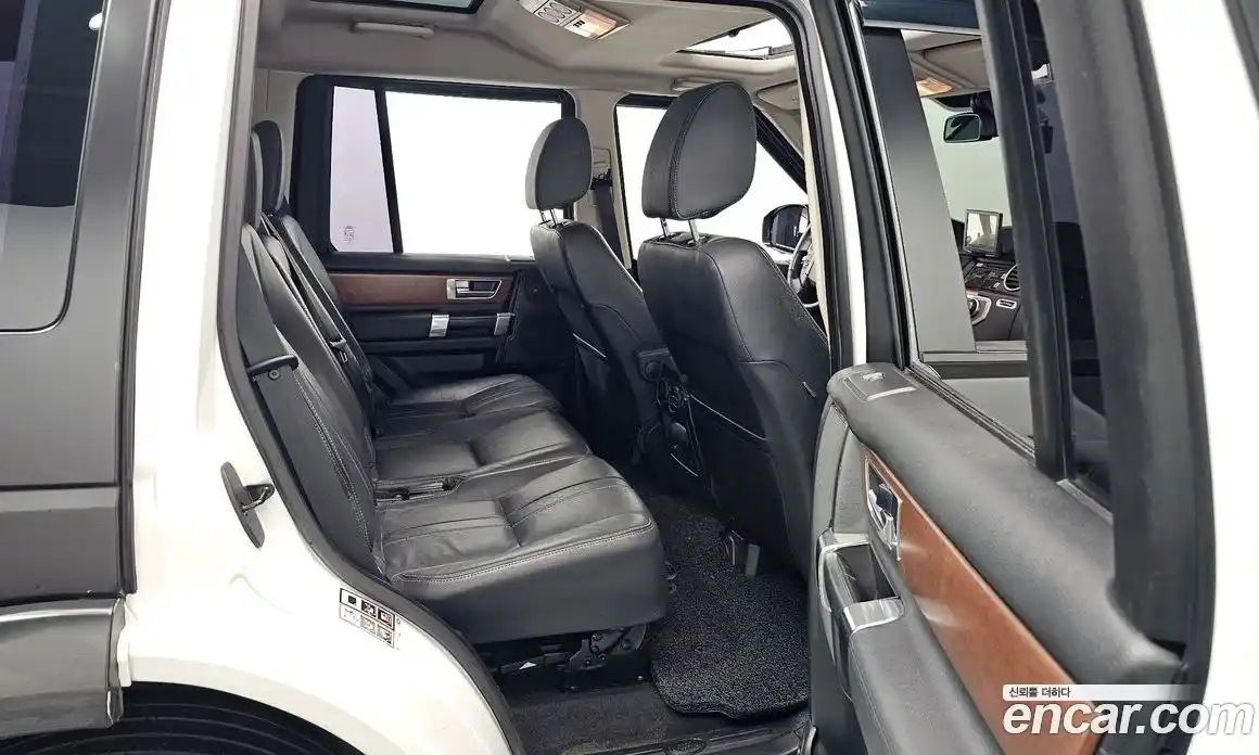 Land Rover Discovery 2016 3.0 гидро в Москве № 198124, фото 11