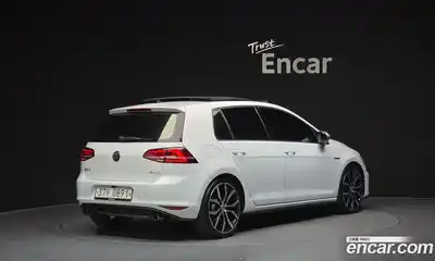 Volkswagen Golf 2016 2.0 гидро в Москве № 199179, миниатюра 2