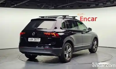 Volkswagen Tiguan 2018 2.0 гидро в Москве № 199273, миниатюра 2