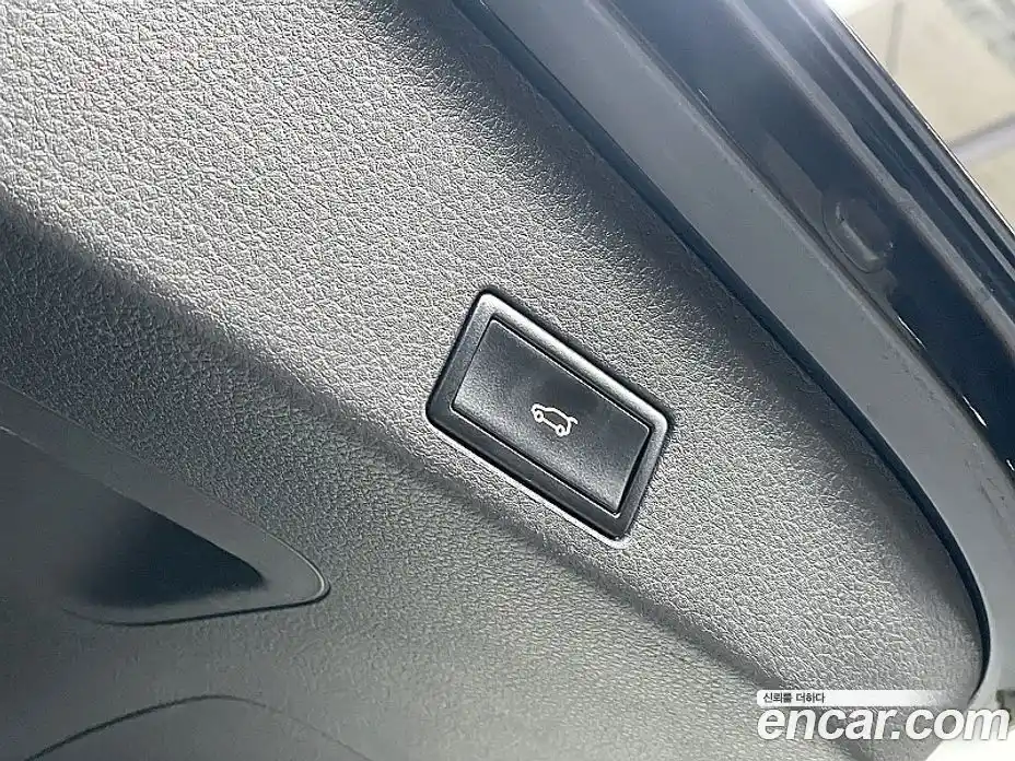 Volkswagen Touareg 2013 3.0 гидро в Москве № 199359, фото 19