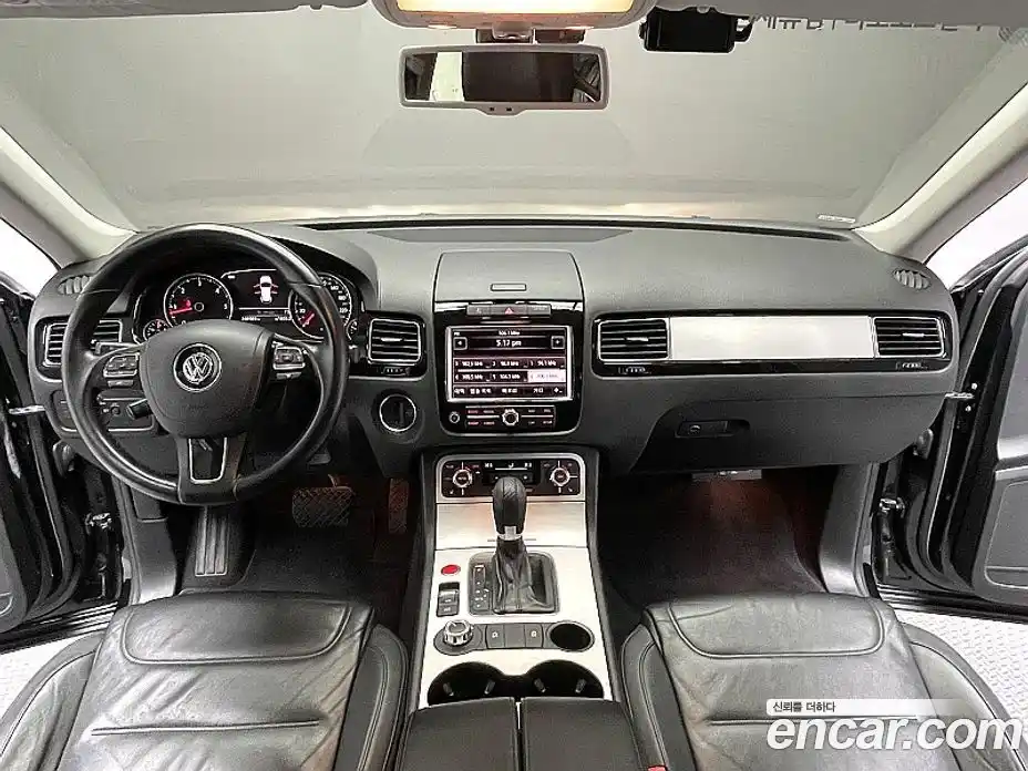 Volkswagen Touareg 2013 3.0 гидро в Москве № 199359, фото 7
