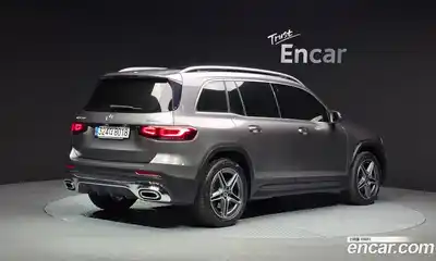 Mercedes-Benz GLB-Class 2021 2.0 гидро в Москве № 205726, миниатюра 2
