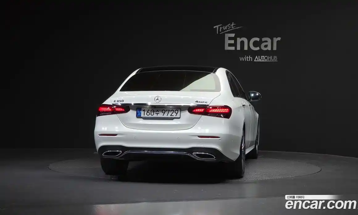 Mercedes-Benz E-Class 2022 2.0 гидро в Москве № 207461, фото 4