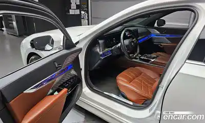 BMW 7-Series 2023 3.0 гидро в Москве № 211386, миниатюра 11