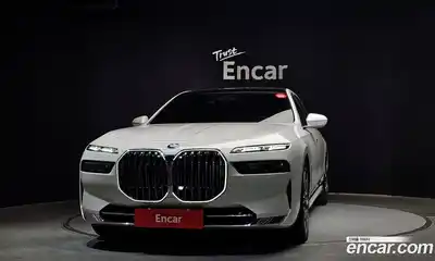 BMW 7-Series 2023 3.0 гидро в Москве № 211386, миниатюра 3