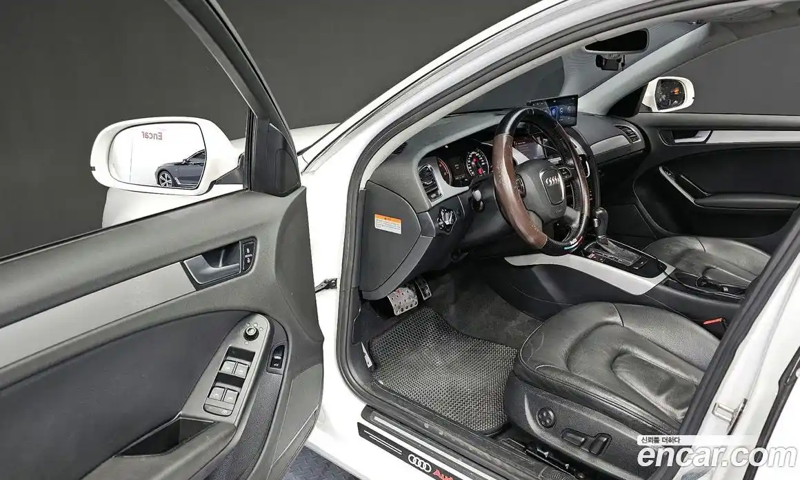 Audi A4 2011 2.0 гидро в Москве № 212595, фото 11