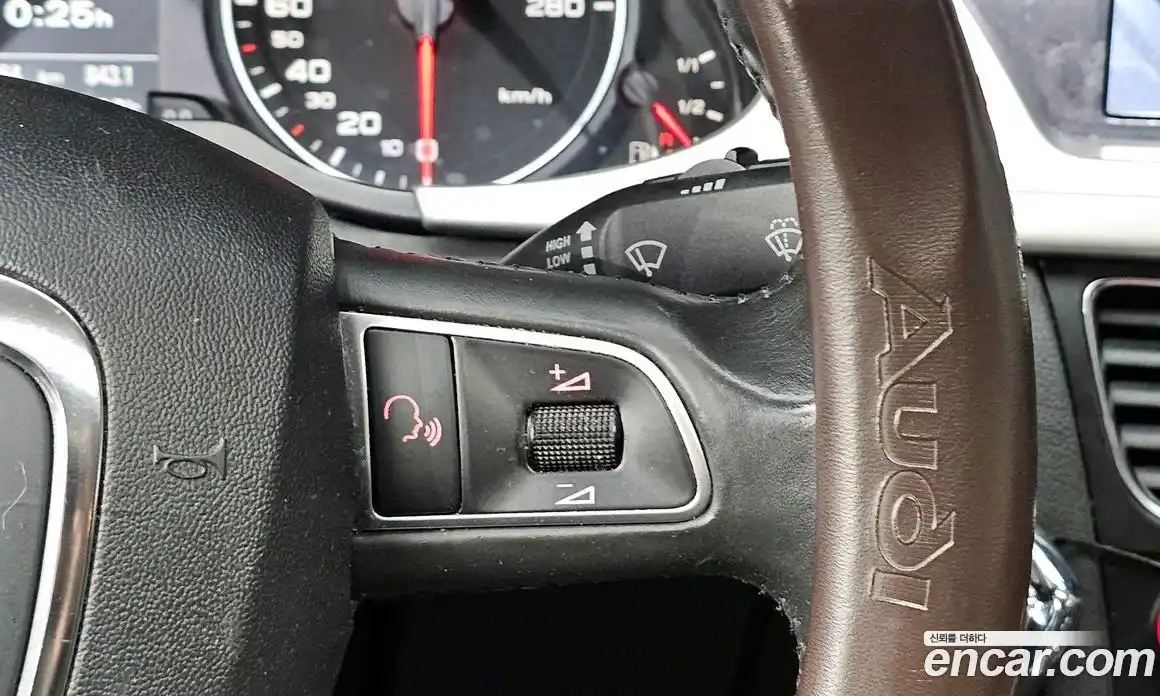 Audi A4 2011 2.0 гидро в Москве № 212595, фото 20