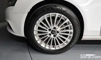 Audi A4 2011 2.0 гидро в Москве № 212595, миниатюра 5