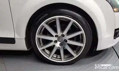 Audi TT 2008 2.0 гидро в Москве № 212637, миниатюра 5