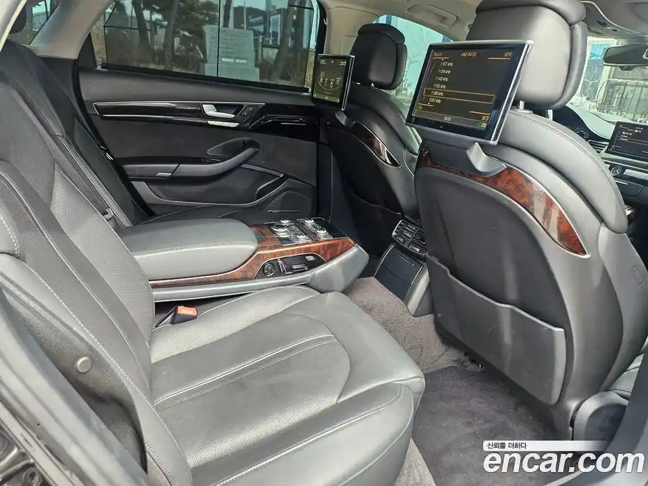 Audi A8 2015 3.0 гидро в Москве № 212732, фото 14
