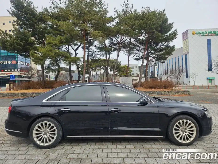 Audi A8 2015 3.0 гидро в Москве № 212732, фото 4