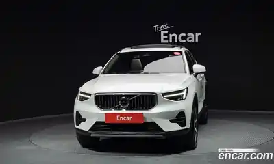 Volvo XC40 2024 2.0 гидро в Москве № 212791, миниатюра 3