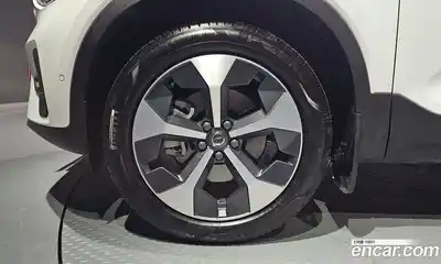 Volvo XC40 2024 2.0 гидро в Москве № 212791, миниатюра 5