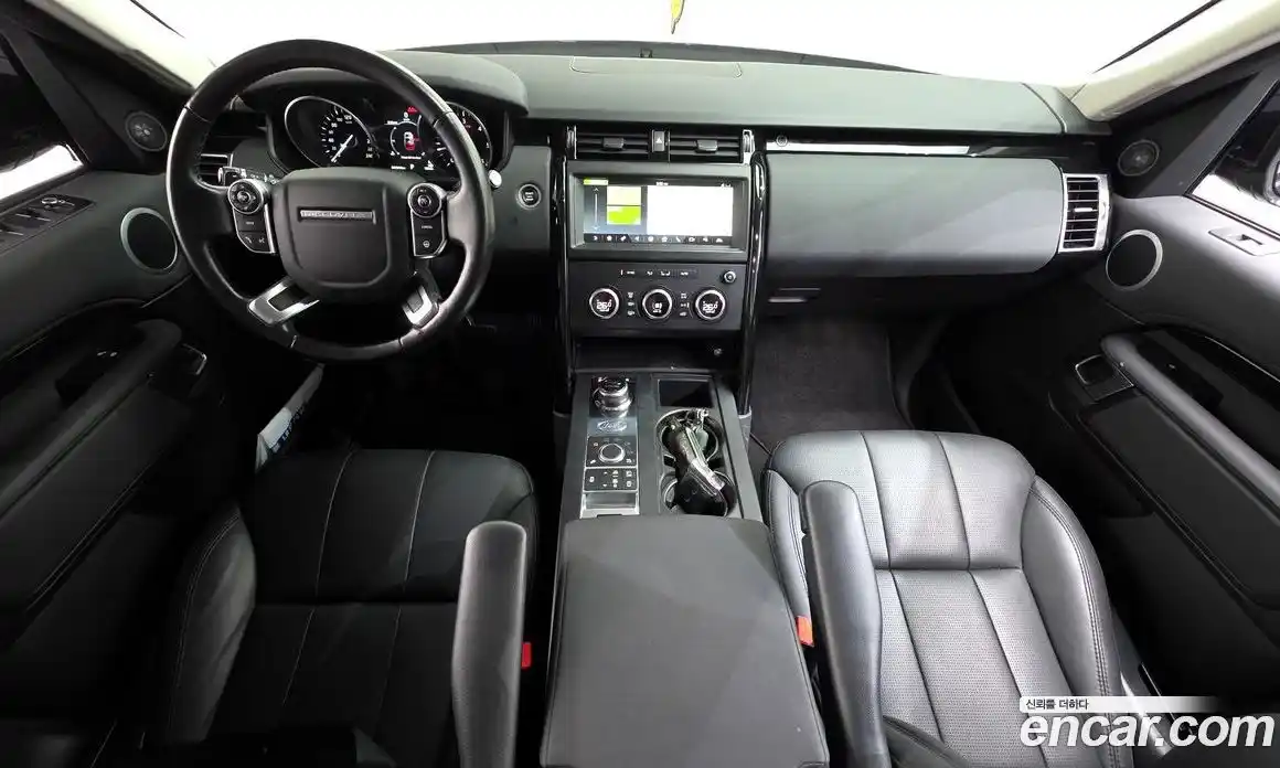 Land Rover Discovery 2018 2.0 гидро в Москве № 213461, фото 7