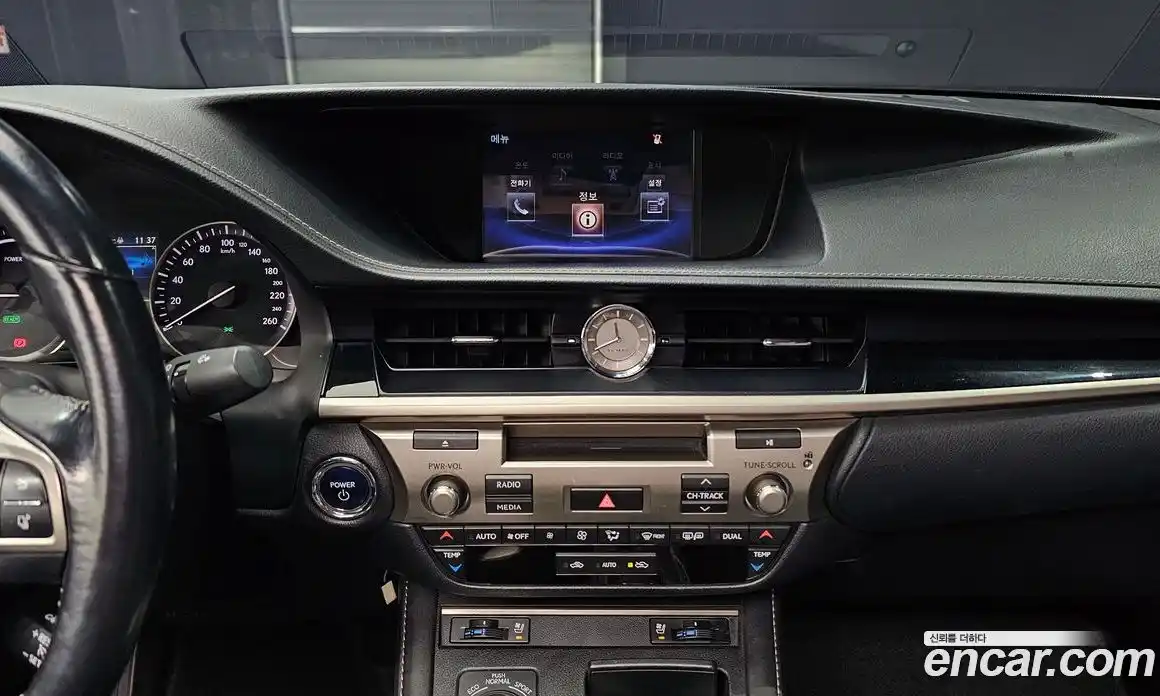 Lexus ES 2016 2.5 гидро в Москве № 214689, фото 16