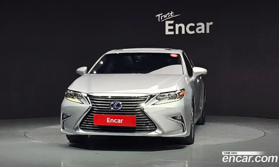 Lexus ES 2016 2.5 гидро в Москве № 214689, фото 3