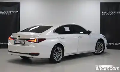 Lexus ES 2025 2.5 вариатор в Москве № 214763, миниатюра 2