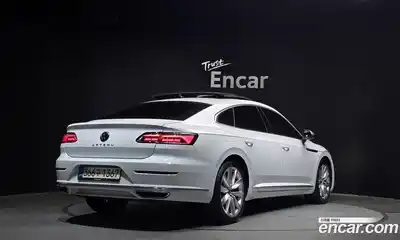 Volkswagen Arteon 2022 2.0 гидро в Москве № 214990, миниатюра 2