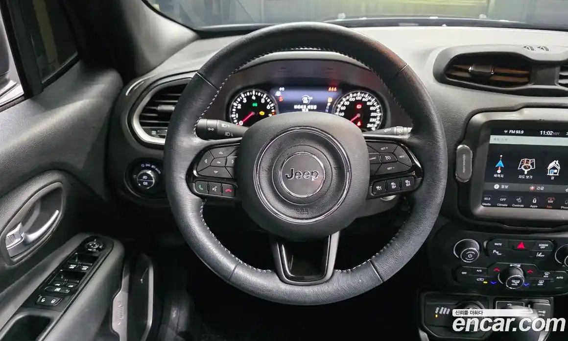 Jeep Renegade 2021 2.4 гидро в Москве № 215435, фото 13