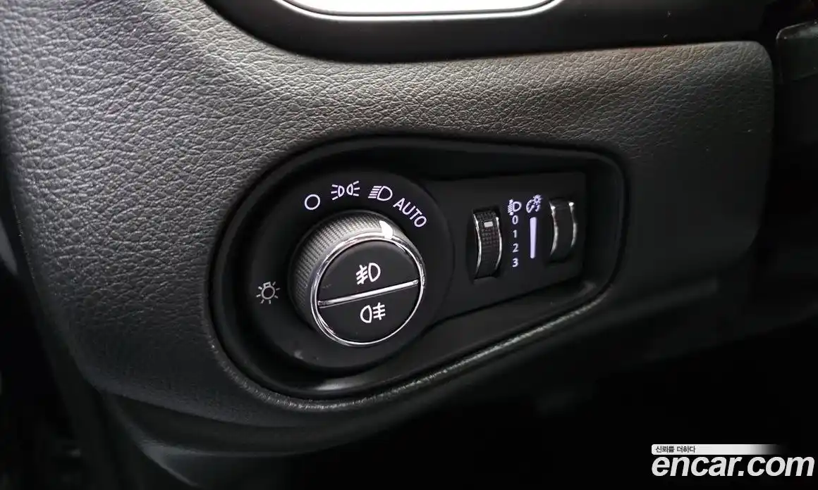 Jeep Renegade 2021 2.4 гидро в Москве № 215435, фото 18