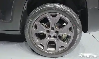 Jeep Renegade 2021 2.4 гидро в Москве № 215435, миниатюра 5