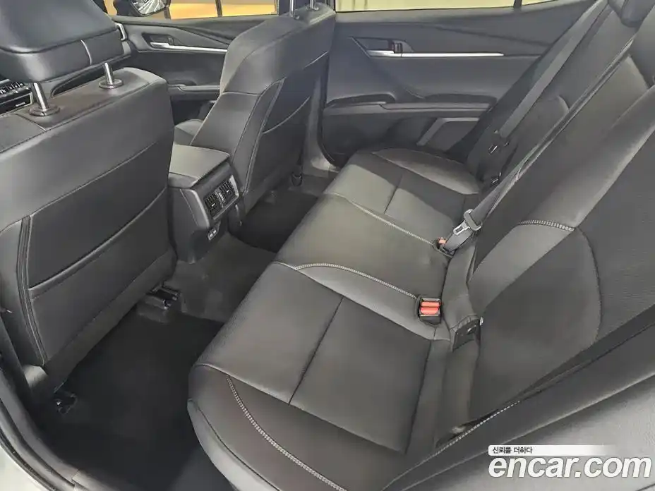 Toyota Camry 2025 2.5 вариатор в Москве № 215593, фото 11