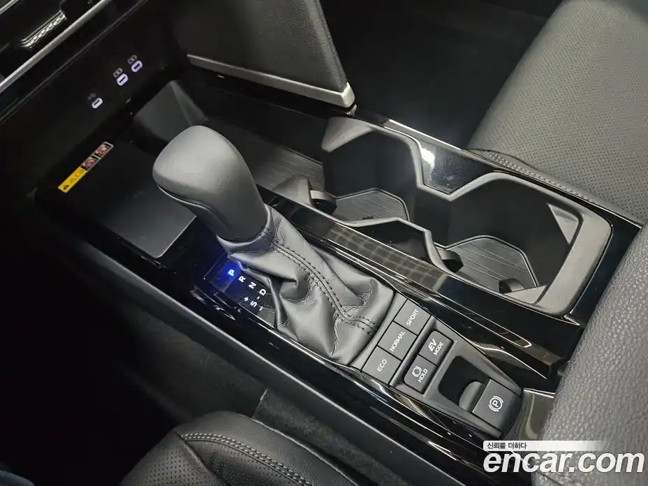Toyota Camry 2025 2.5 вариатор в Москве № 215593, фото 9