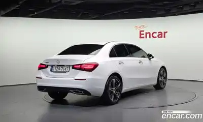 Mercedes-Benz A-Class 2024 2.0 гидро в Москве № 218628, миниатюра 2