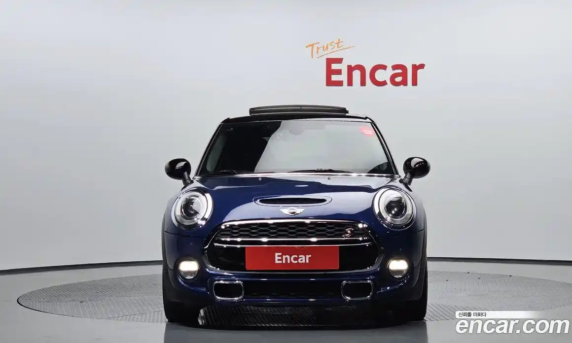 Mini Cooper 2014 2.0 гидро в Москве № 221601, фото 3