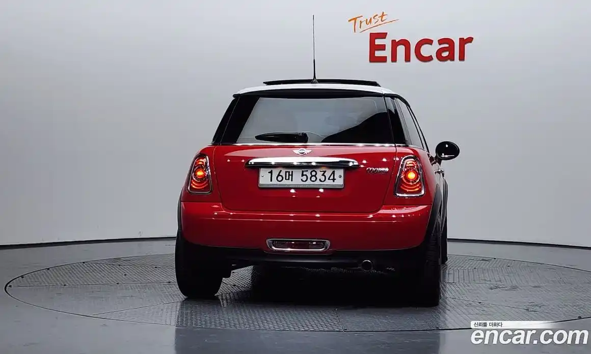 Mini Cooper 2011 1.6 гидро в Москве № 227681, фото 4