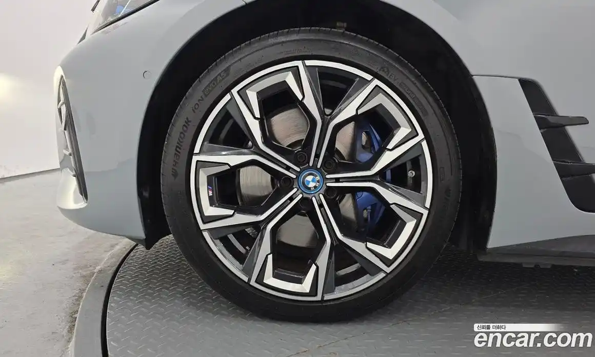 BMW i4 2023 0.2 гидро в Москве № 228580, фото 5