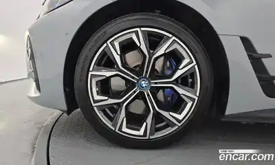 BMW i4 2023 0.2 гидро в Москве № 228580, миниатюра 5