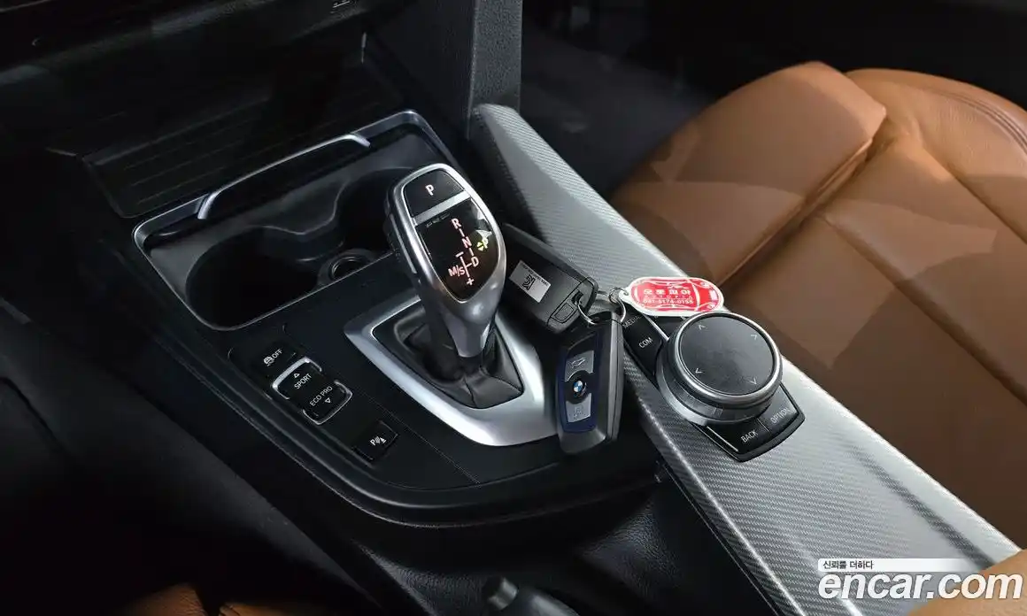 BMW 3-Series 2018 2.0 гидро в Москве № 229150, фото 9