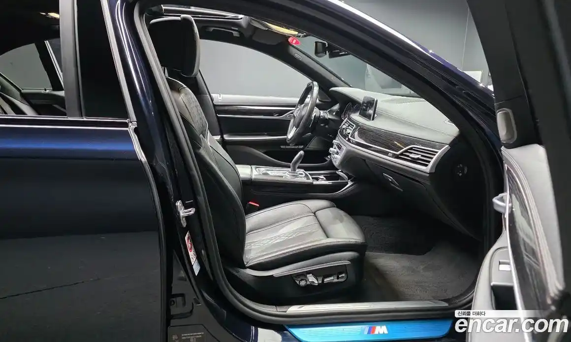 BMW 7-Series 2017 3.0 гидро в Москве № 229196, фото 11