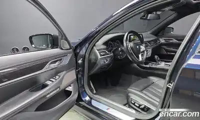 BMW 7-Series 2017 3.0 гидро в Москве № 229196, миниатюра 10