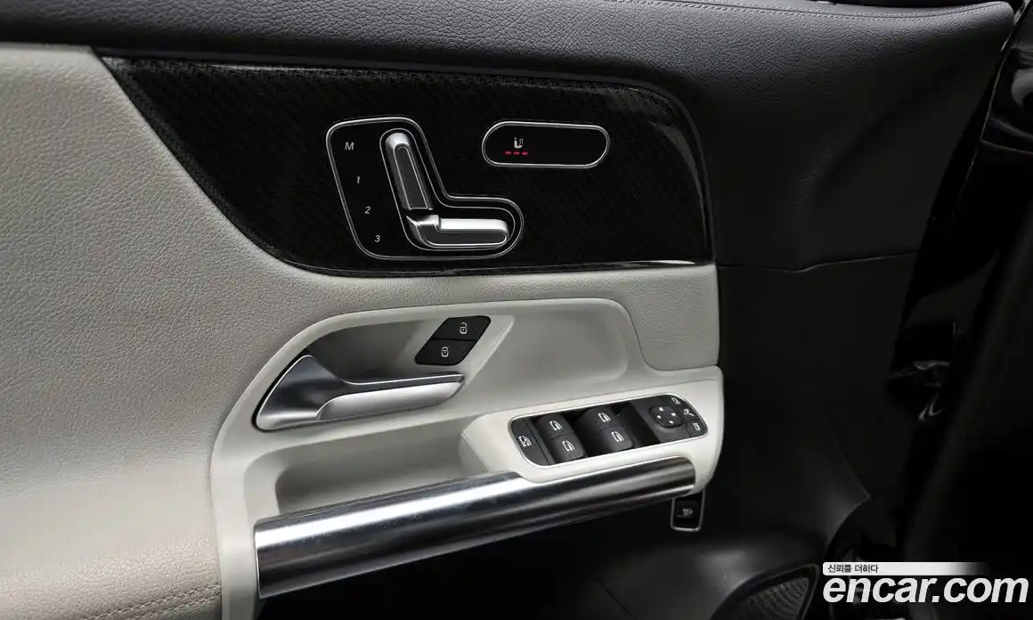 Mercedes-Benz GLA-Class 2020 2.0 гидро в Москве № 229478, фото 18