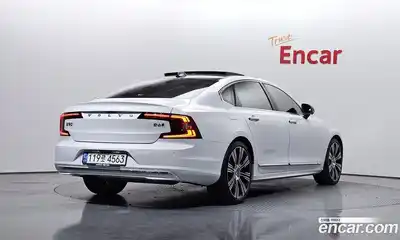 Volvo S90 2023 2.0 гидро в Москве № 230383, миниатюра 2