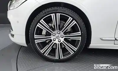 Volvo S90 2023 2.0 гидро в Москве № 230383, миниатюра 5